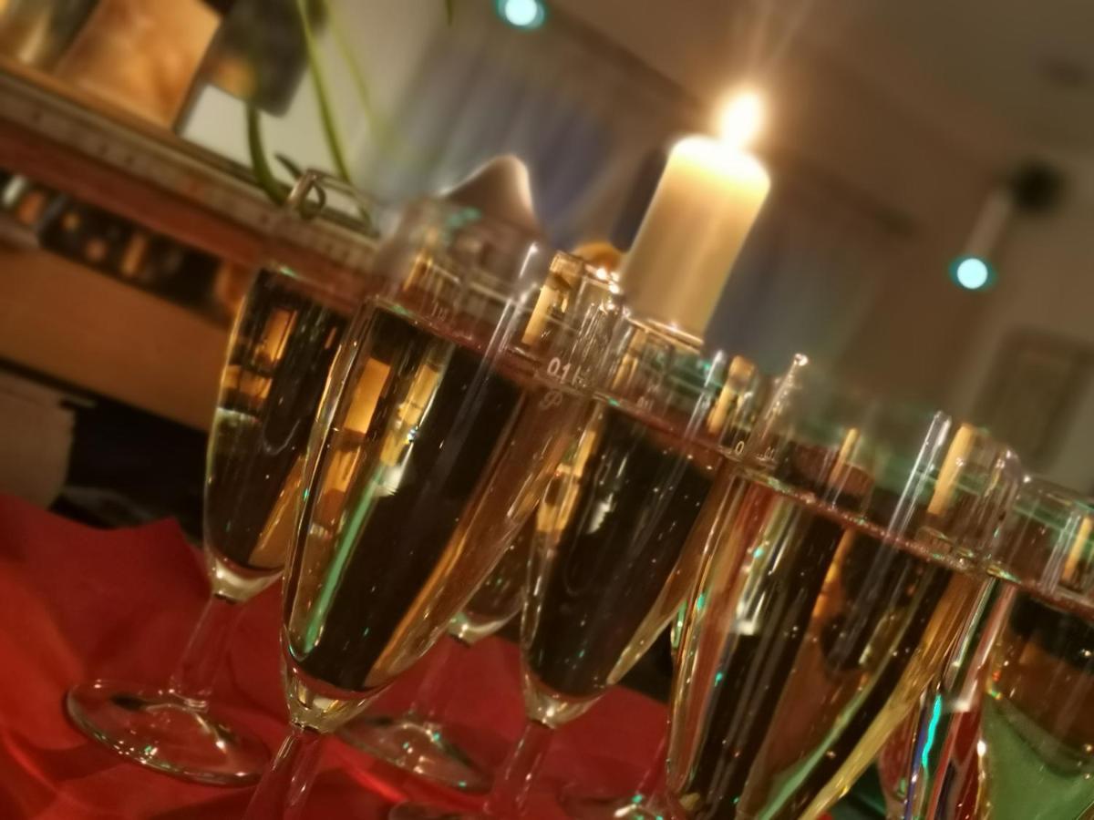Stedinger Landhotel&Café Berne Eksteriør bilde